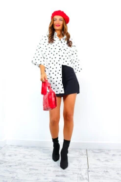 Liquorish Never Miss A Beat - White Black Heart Print Shirt