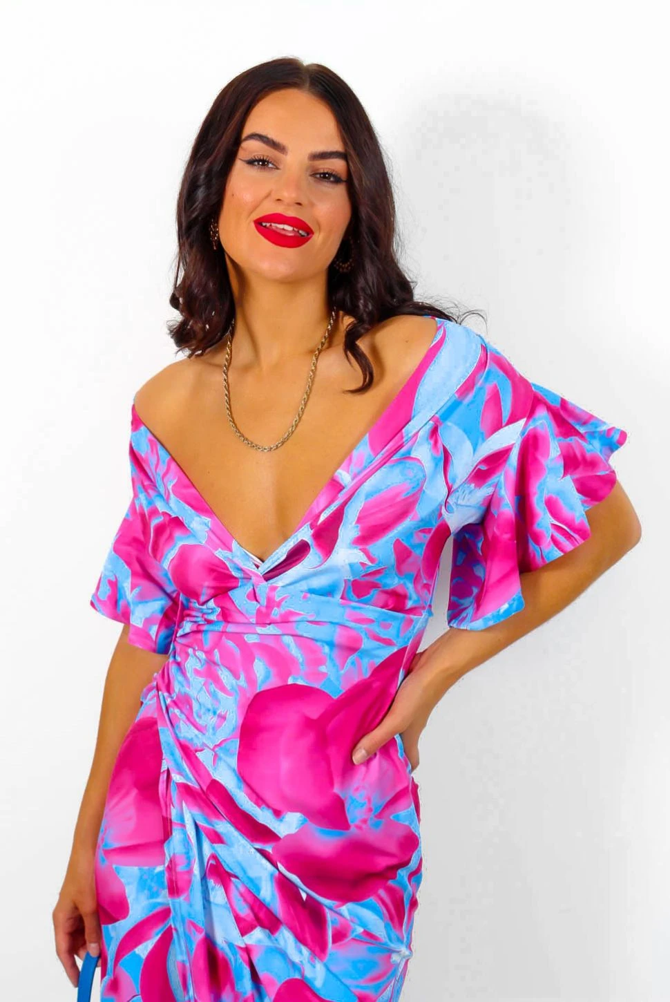 Simple And Elegant - Pink Blue Angel Sleeve Midi Dress - Image 4